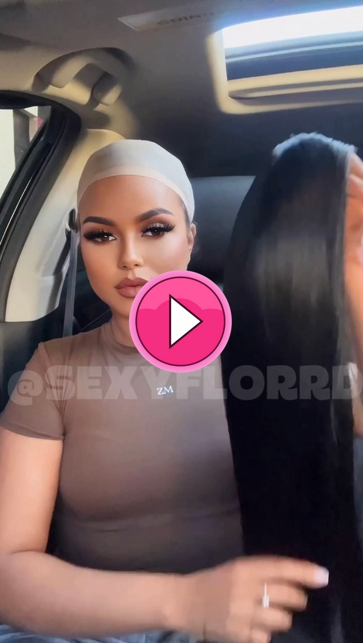 Reproducir video Sexy Flor