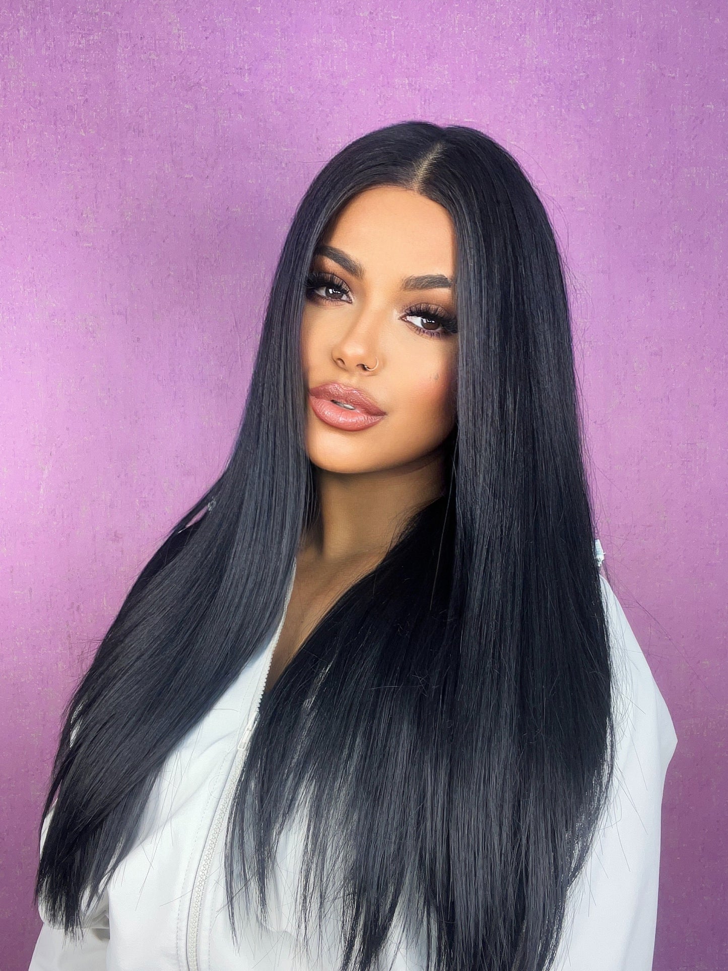 Peluca con frontal 13x4 partida libre – Semi Humana – 24 pulgadas – Sexy Flor